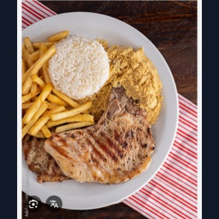 bisteca acebolada